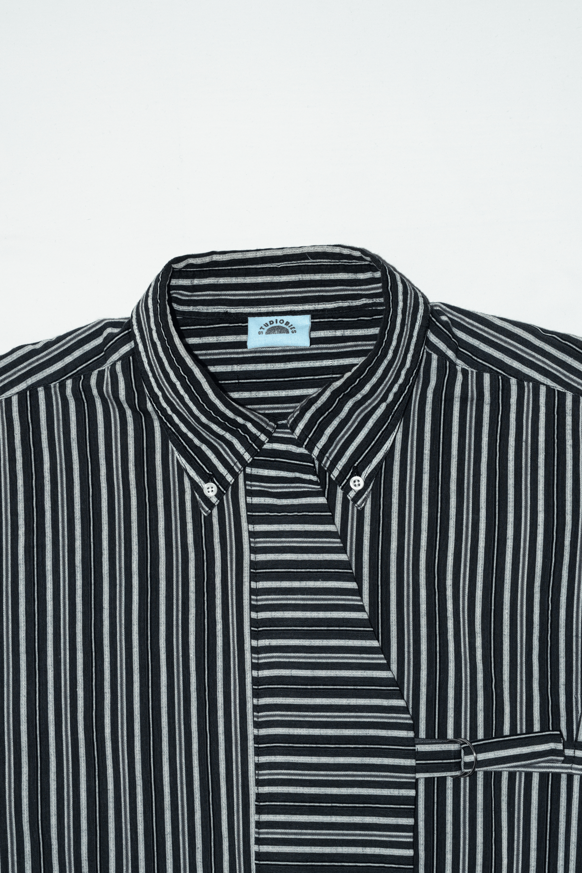 Asymmetric Shirt Buckles Black Stripes