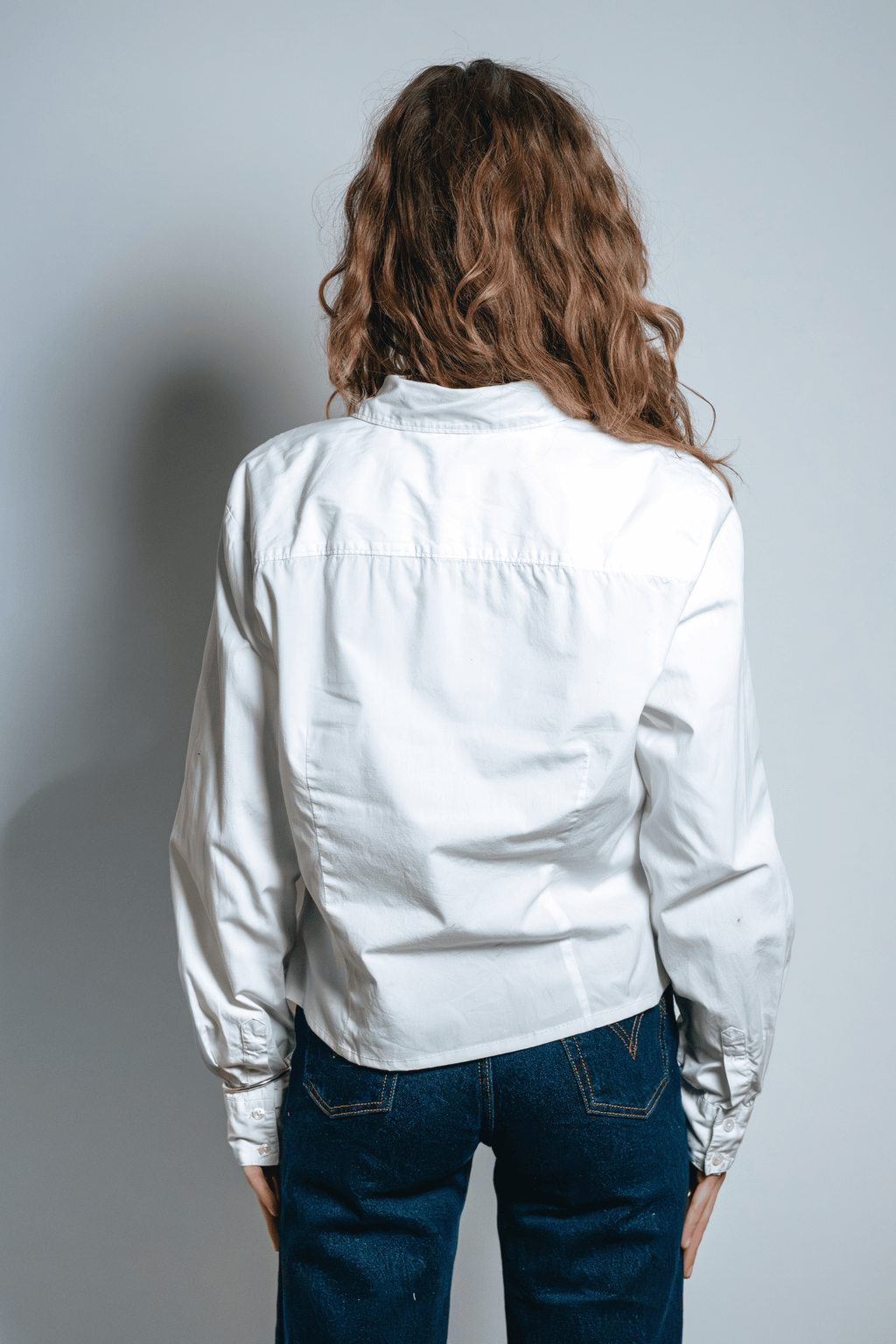 Asymmetric Shirt Buckles White