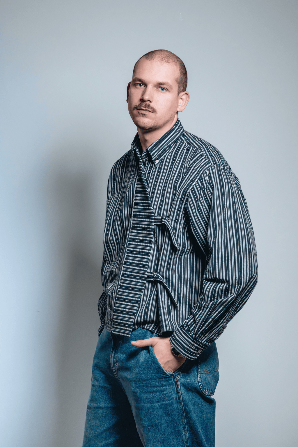 Asymmetric Shirt Buckles Black Stripes