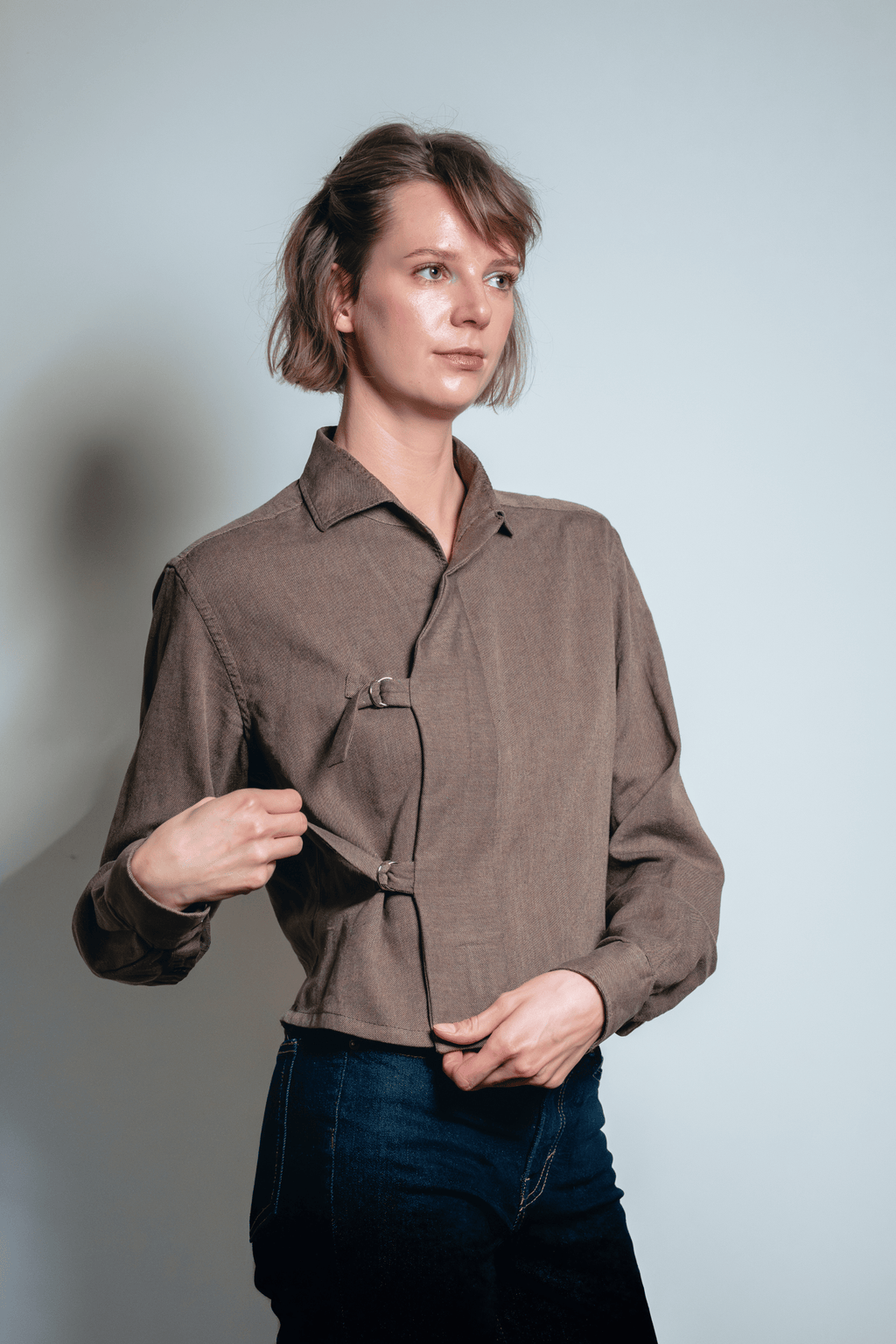Asymmetric Shirt Buckles Brown