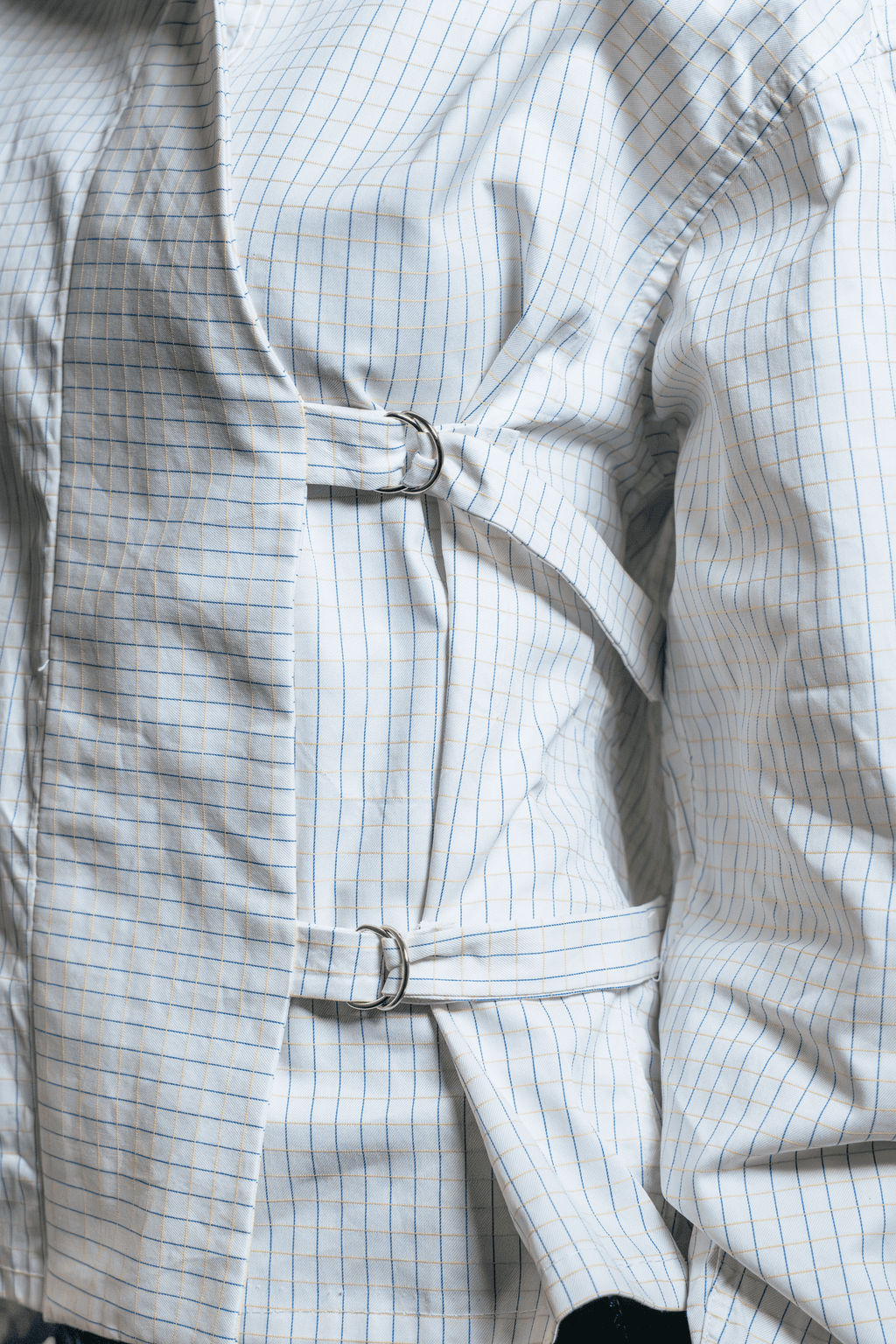 Asymmetric Shirt Buckles Checkered White